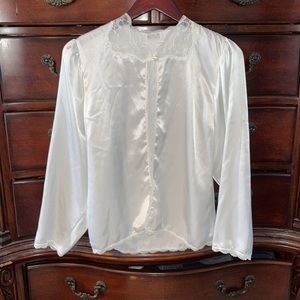 Papillon by Paula Carbone vintage white satin &lace bed jacket S